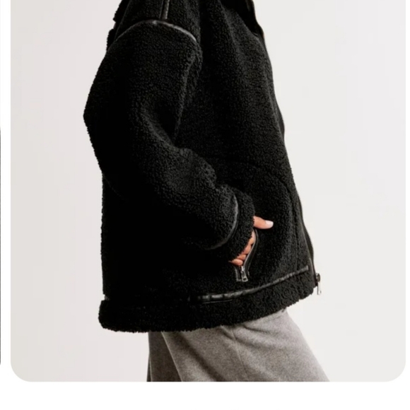 Abercrombie & Fitch Women's Sherpa Aviator Jacket -Medium - Picture 5 of 5